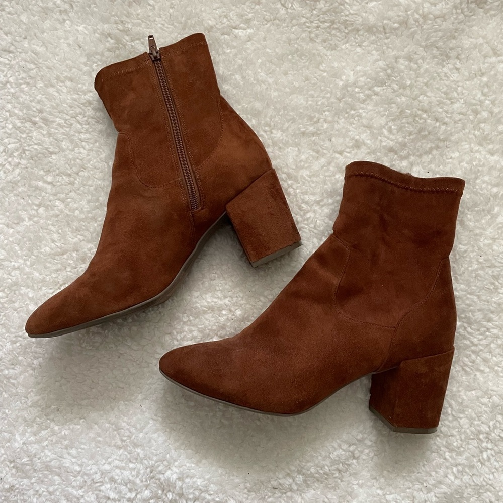 Old Navy faux suede sock boot/ ankle bootie